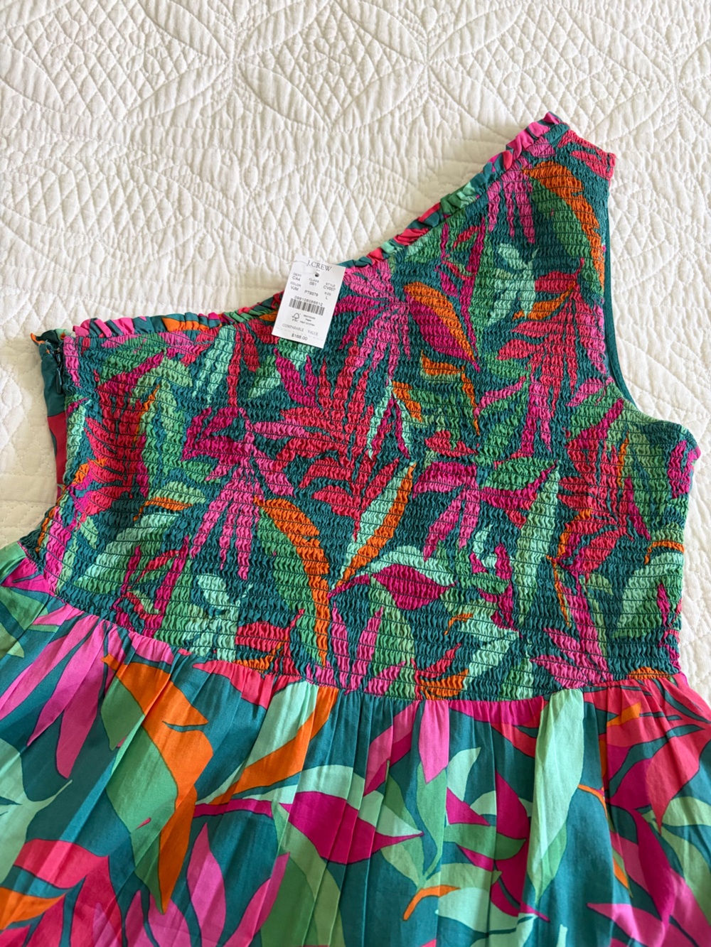 JCREW FACTORY One-shoulder smocked midi dress. Vivid Jade Multi. Large. - Picture 6 of 9